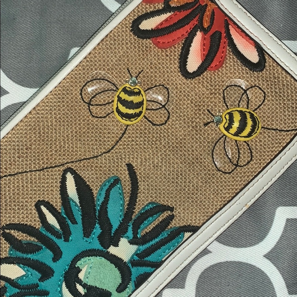 Coach Bumblebee Wristlet - Picture 5 of 8
